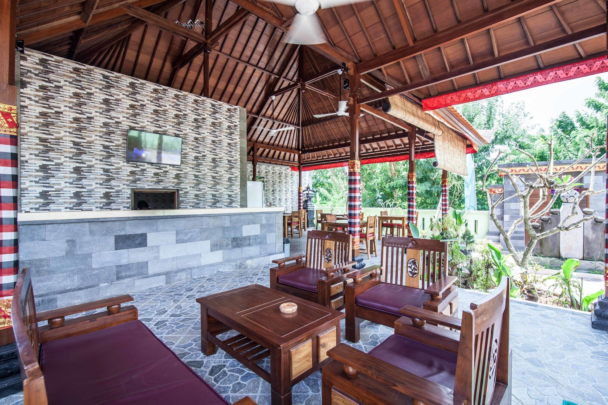 Garden Cottage Lembongan & Hostel Nusa Lembongan  Bagian luar foto