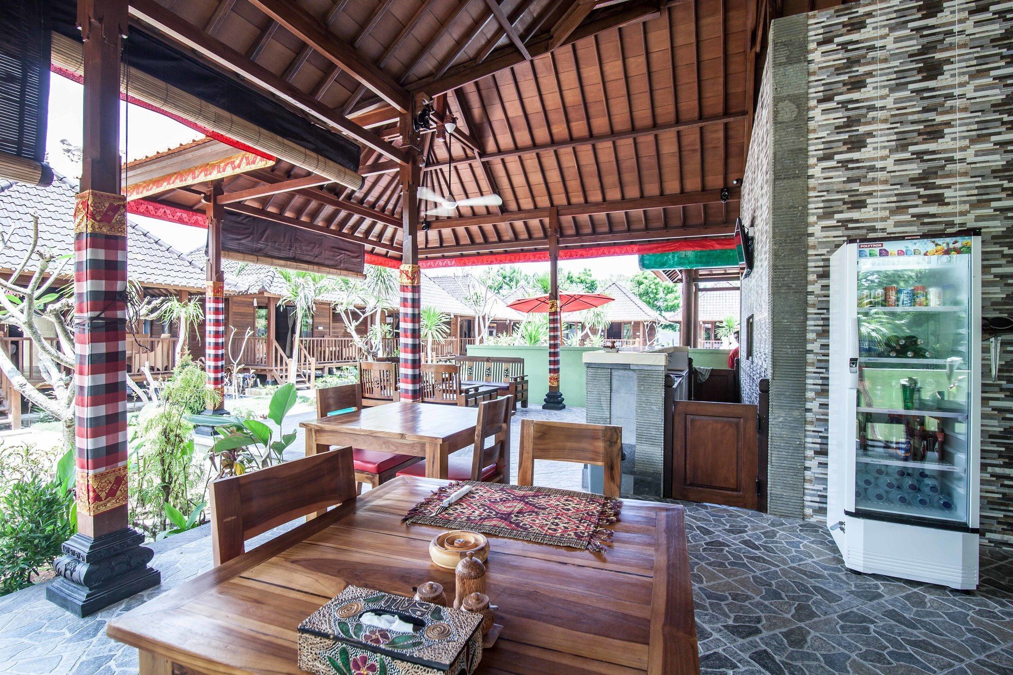 Garden Cottage Lembongan & Hostel Nusa Lembongan  Bagian luar foto