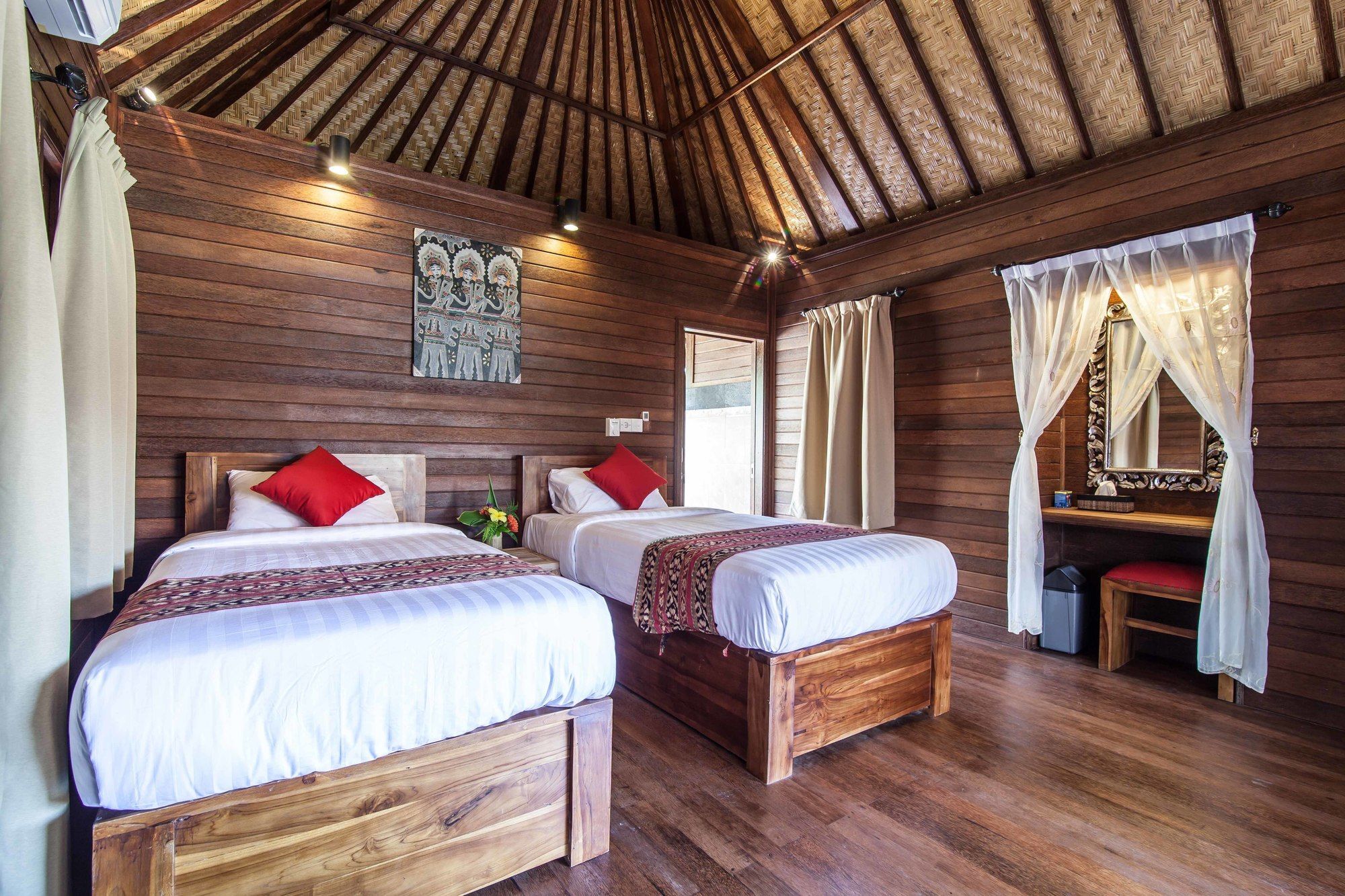 Garden Cottage Lembongan & Hostel Nusa Lembongan  Bagian luar foto