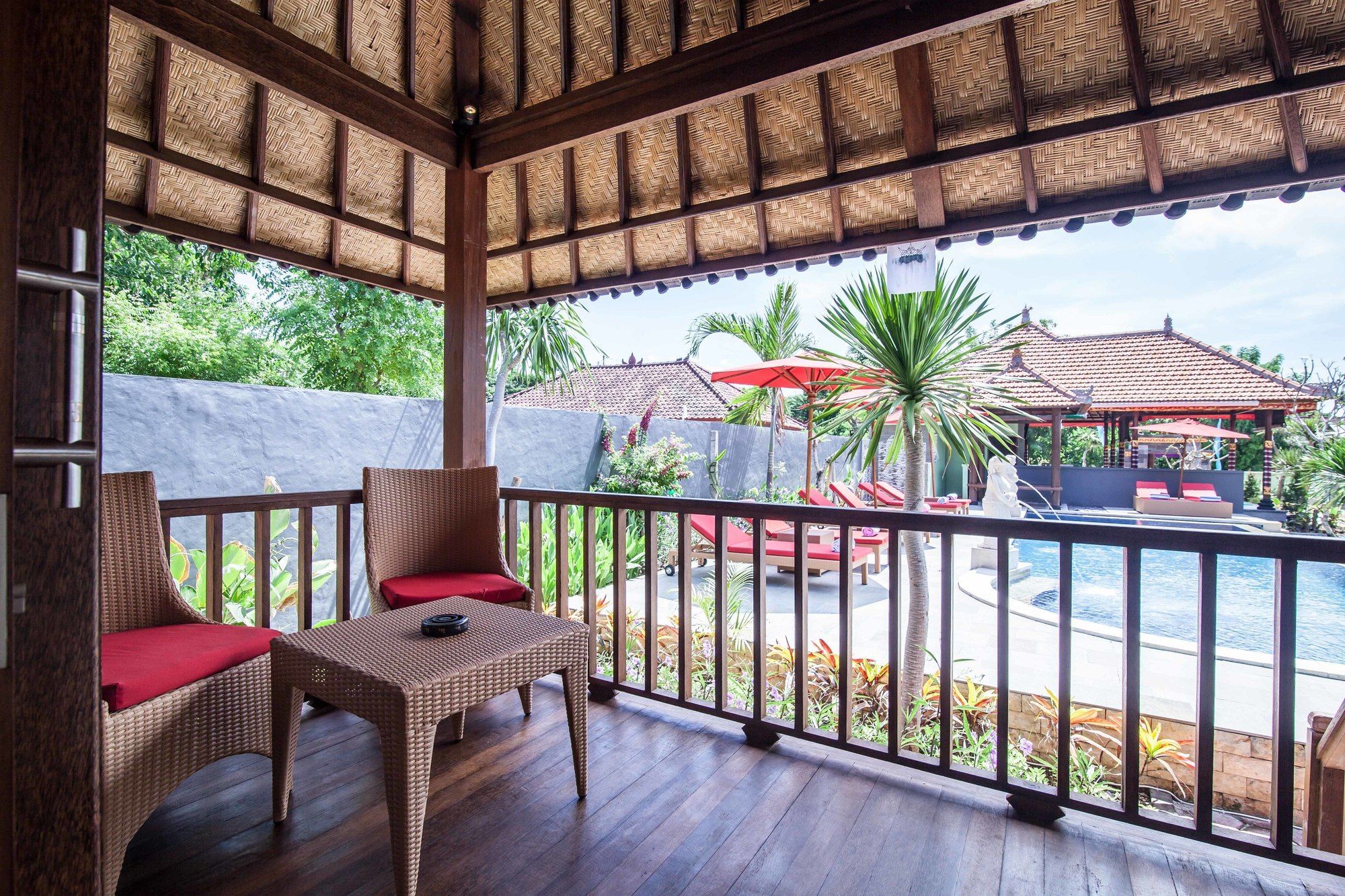 Garden Cottage Lembongan & Hostel Nusa Lembongan  Bagian luar foto