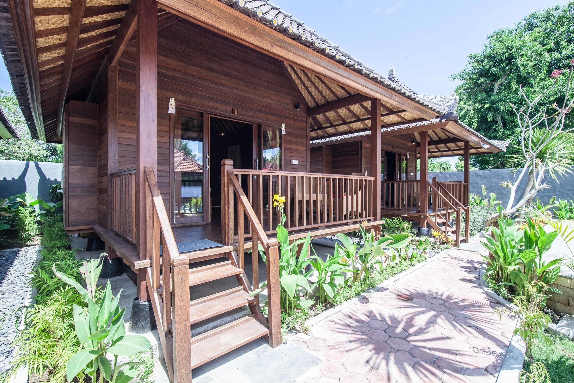 Garden Cottage Lembongan & Hostel Nusa Lembongan  Bagian luar foto